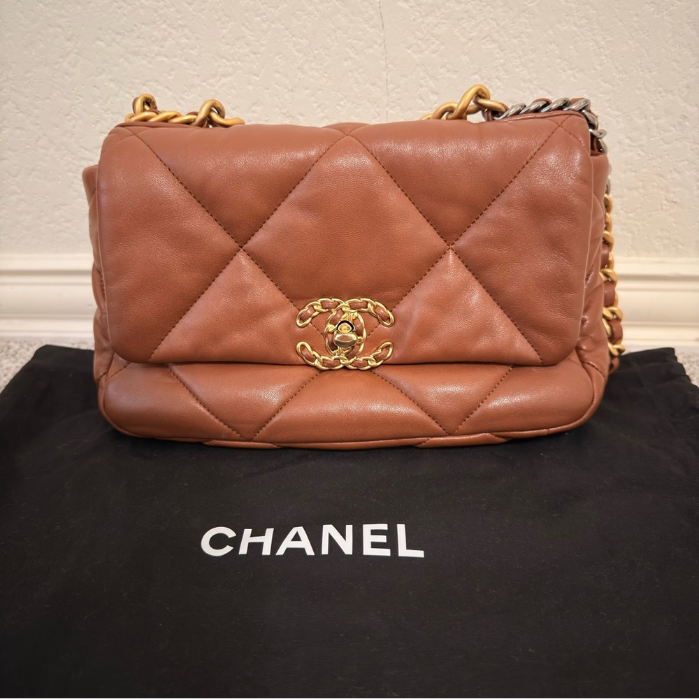 Chanel Brown Quilted Shoulder Bag